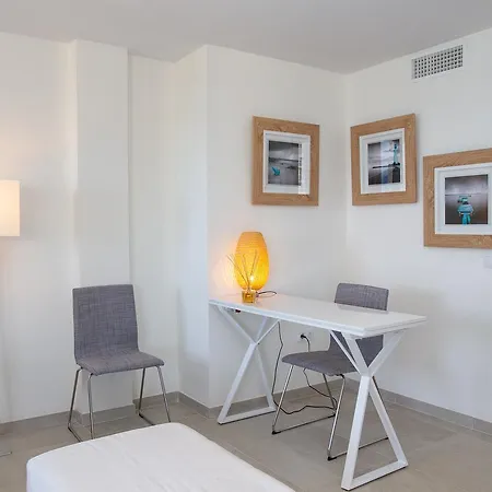 Apartment Lydia Cuatro Deluxe Torremolinos